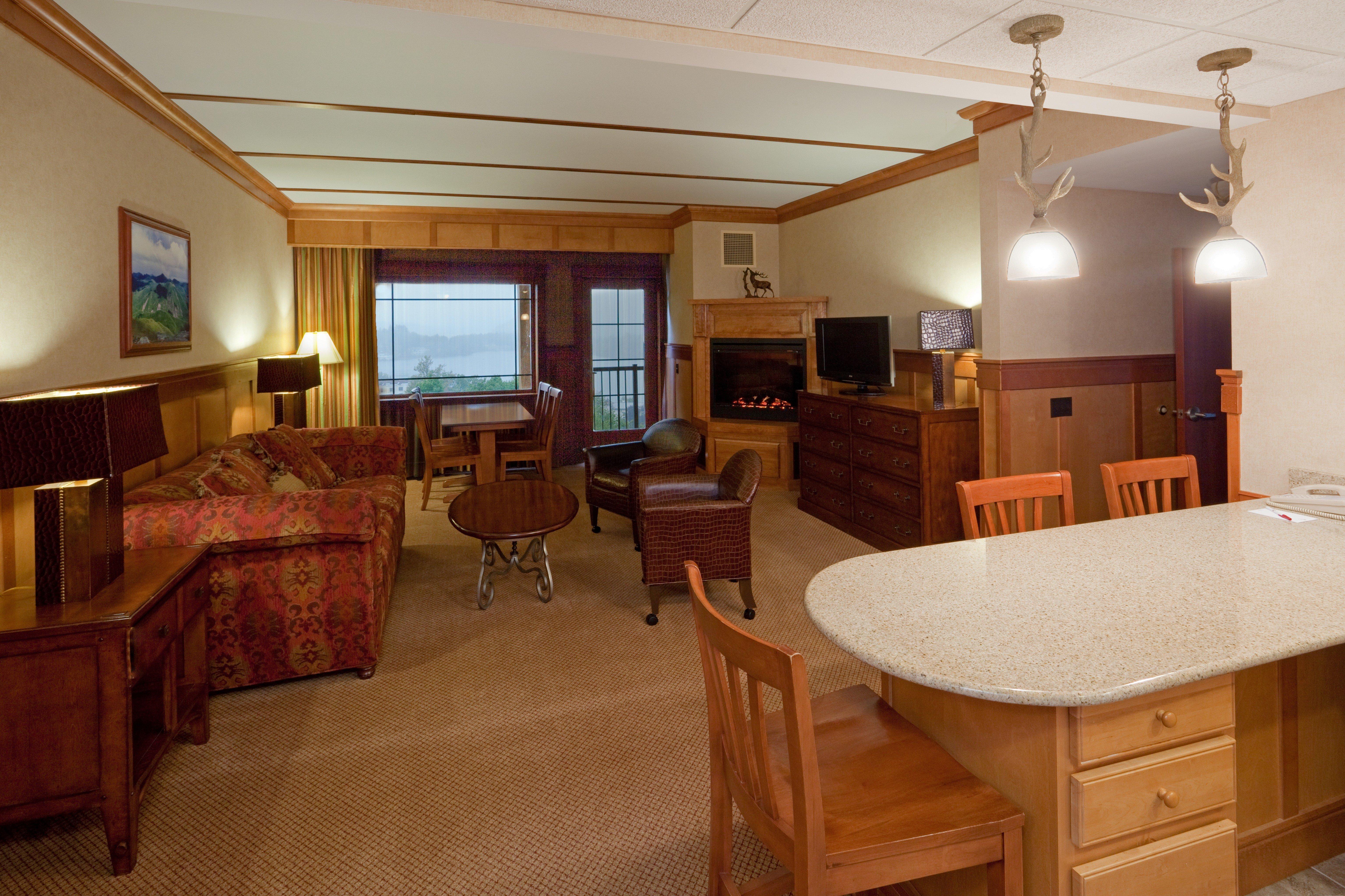Crowne Plaza Lake Placid By Ihg Екстериор снимка