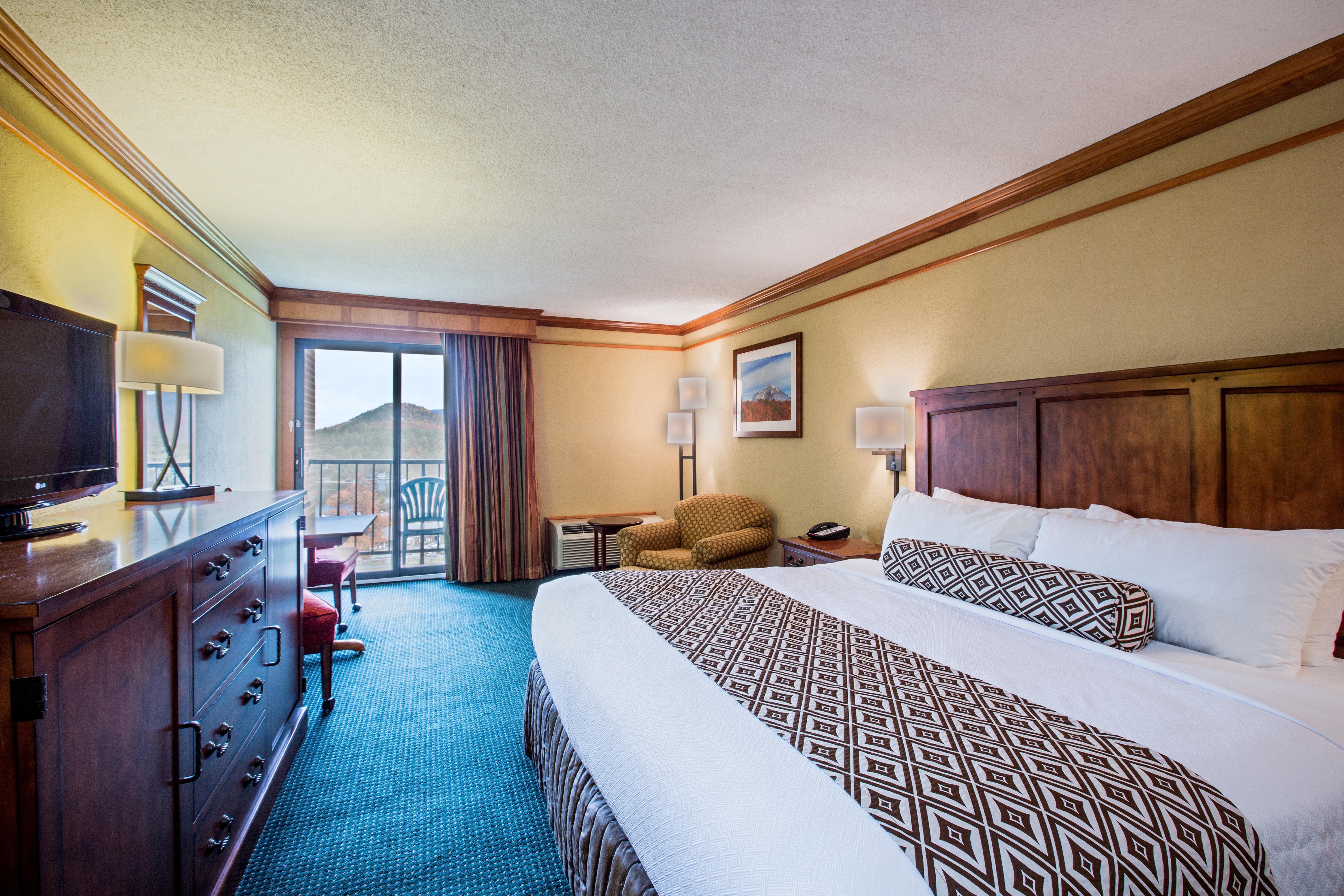 Crowne Plaza Lake Placid By Ihg Екстериор снимка