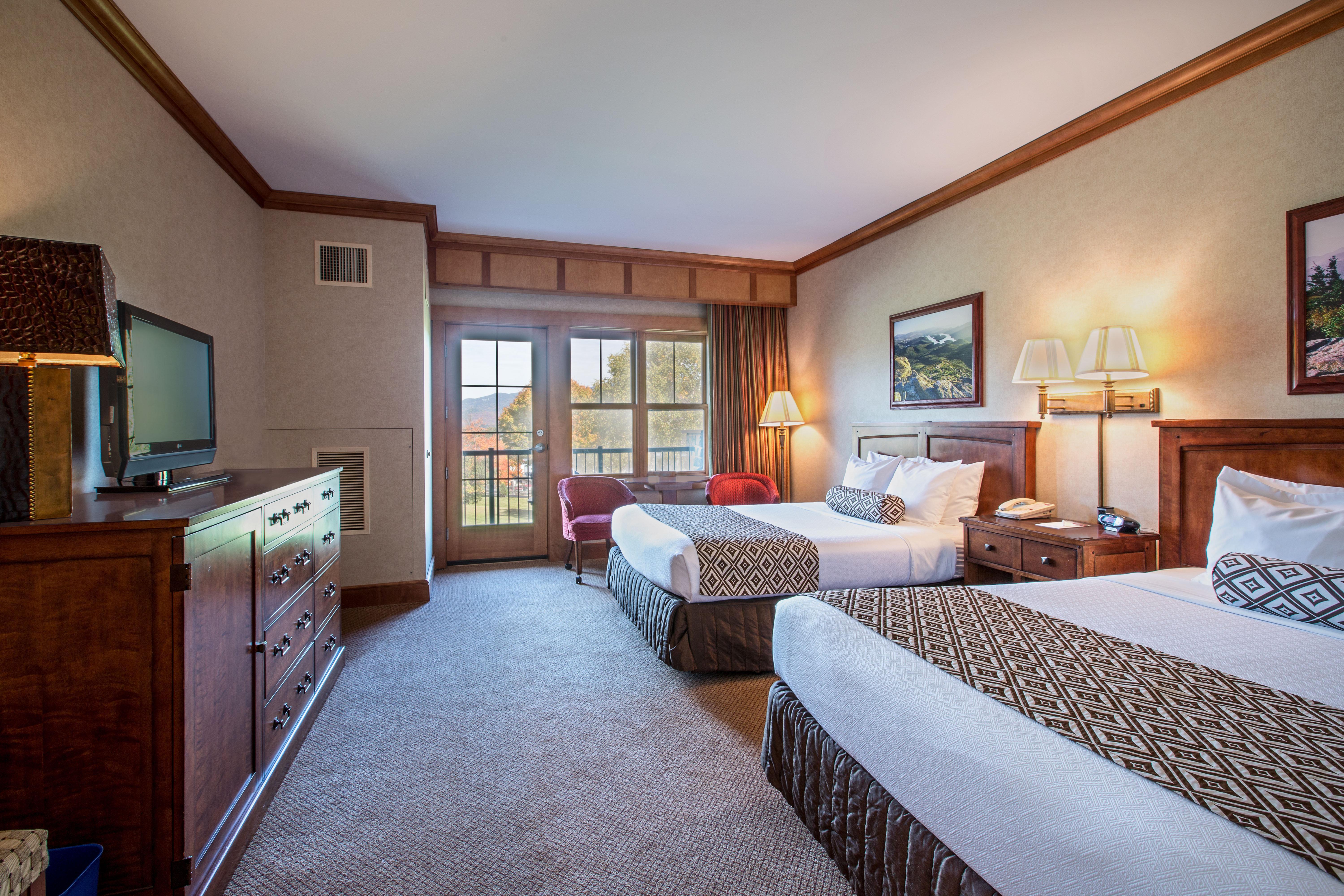 Crowne Plaza Lake Placid By Ihg Екстериор снимка