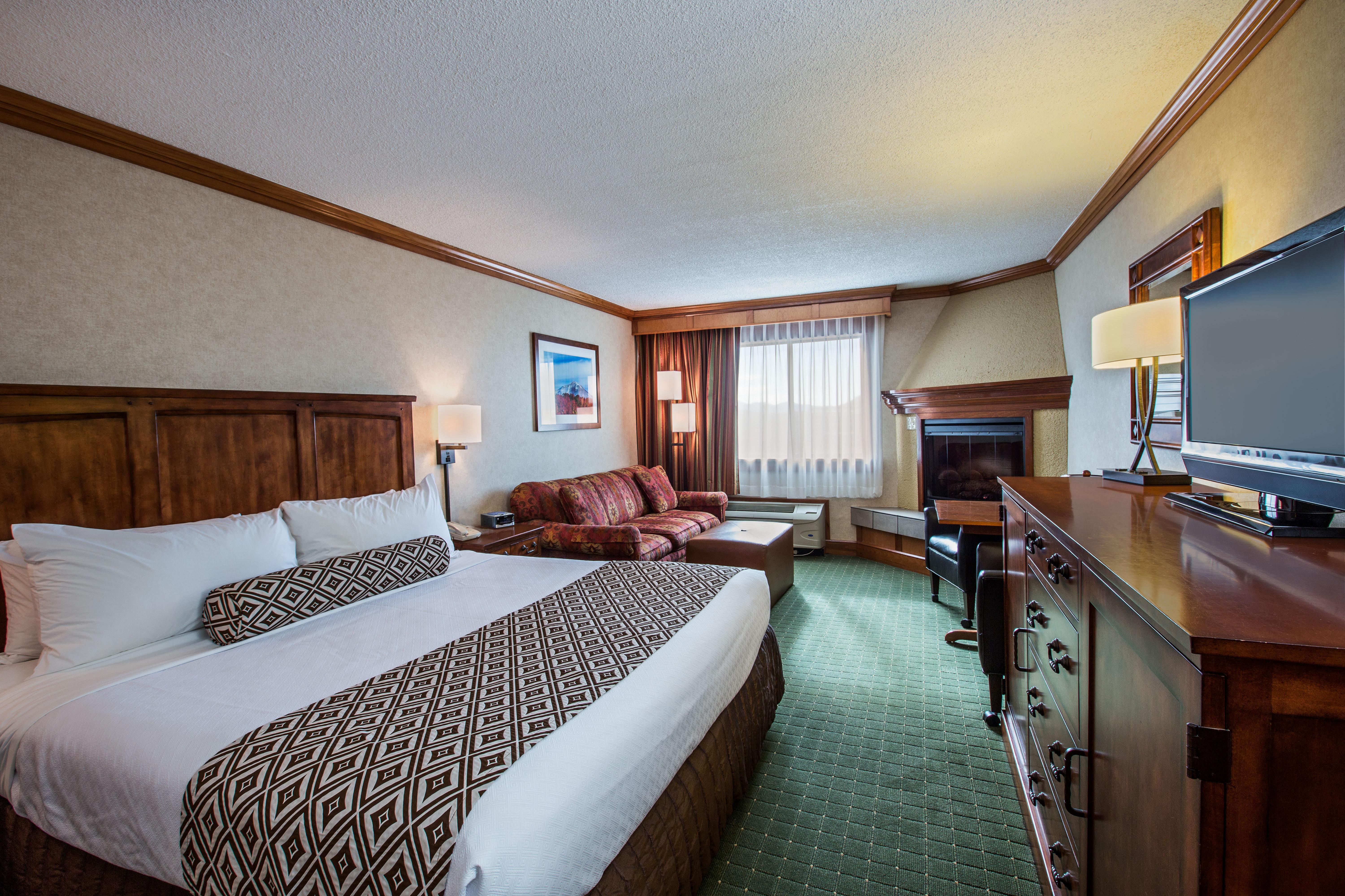Crowne Plaza Lake Placid By Ihg Екстериор снимка