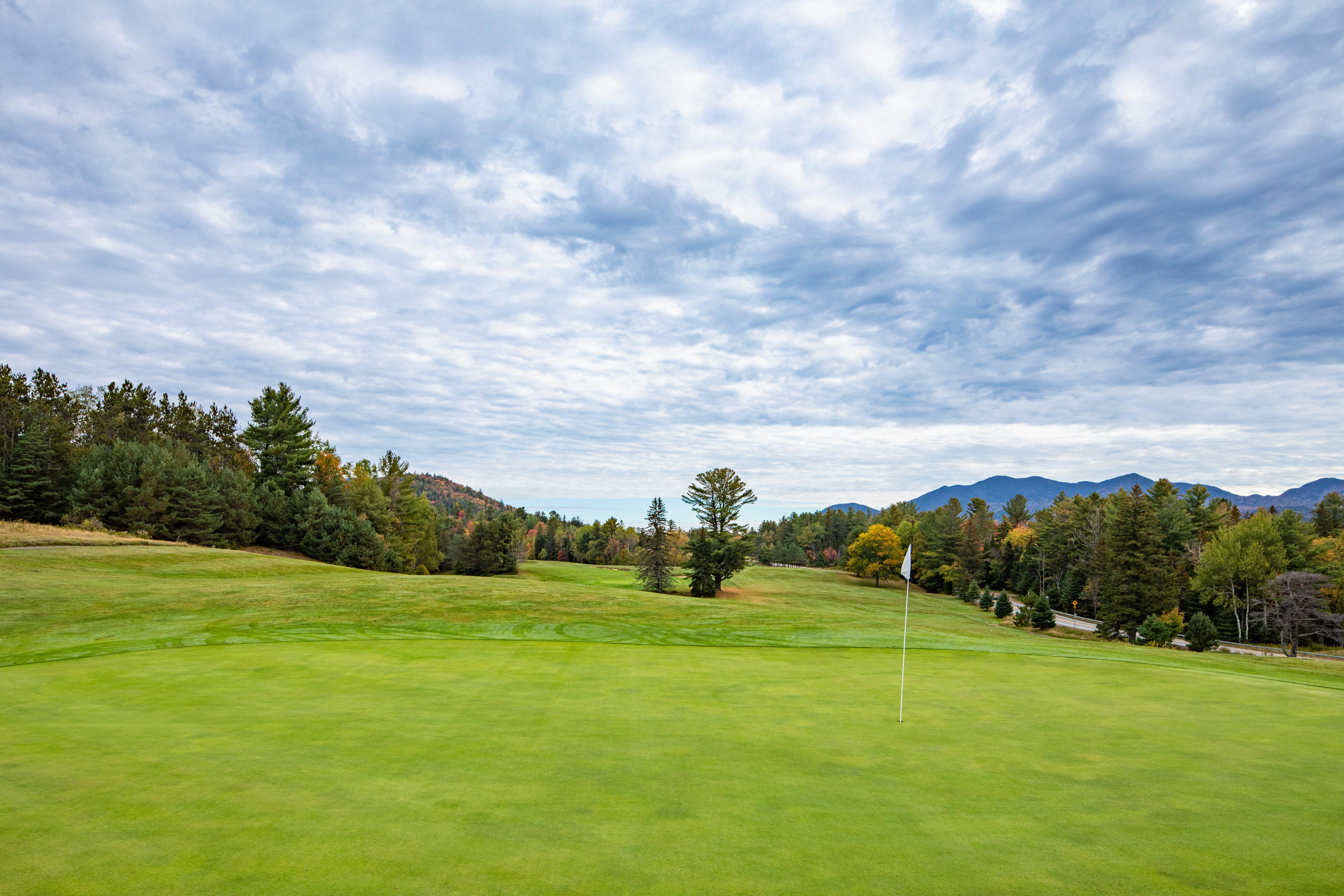 Crowne Plaza Lake Placid By Ihg Екстериор снимка