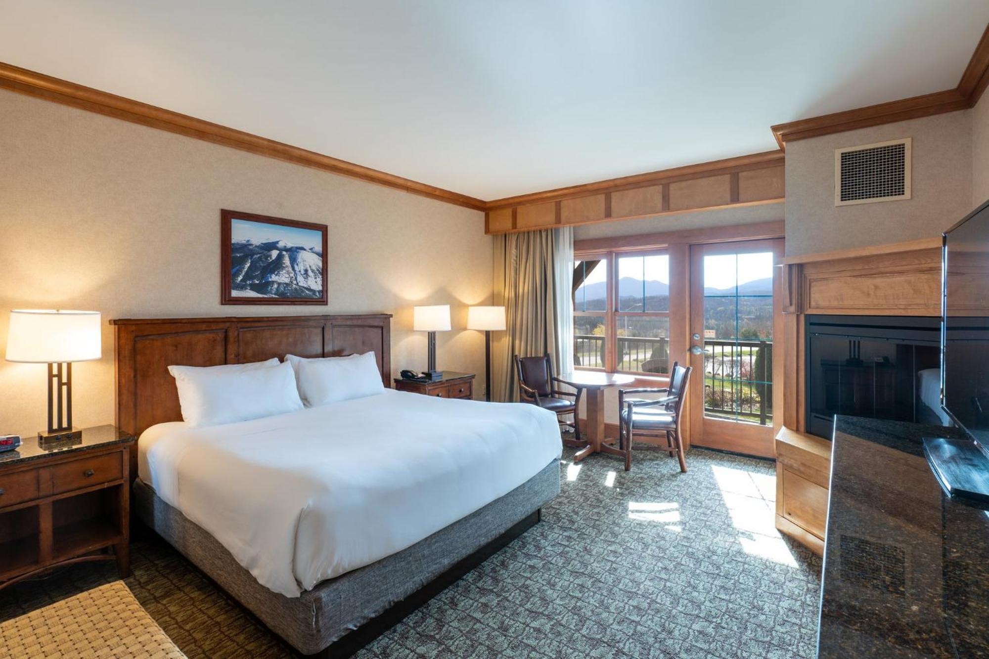 Crowne Plaza Lake Placid By Ihg Екстериор снимка